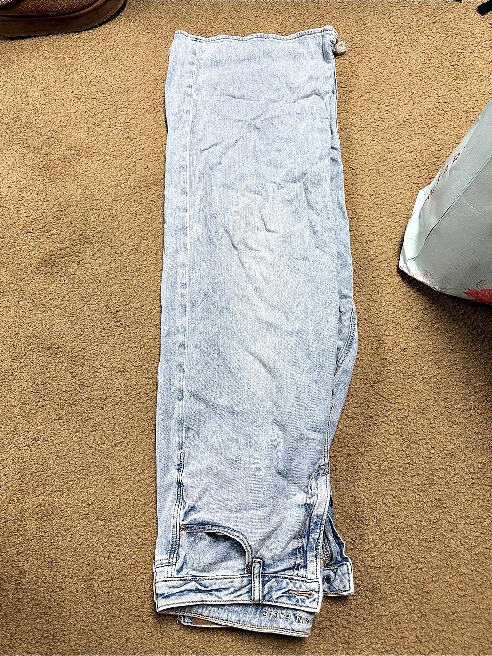 10 Short American Eagle AE Super High-Waisted Baggy Wide-Leg Jean Jeans Blue
